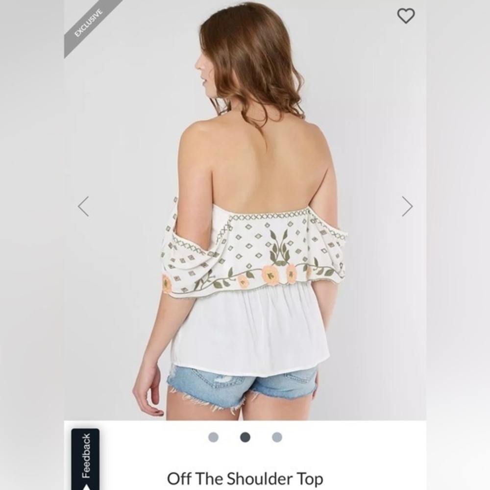 Gimmicks BKE Embroidered Floral Off‎ The Shoulder Top.  Size Small